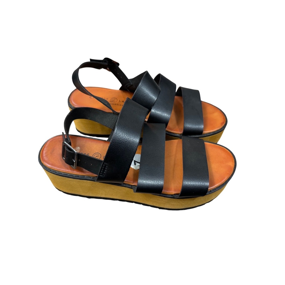 Chinese‎ Laundry Platform Sandal Women 7 Good Strappy Chunky Flatform Buckle